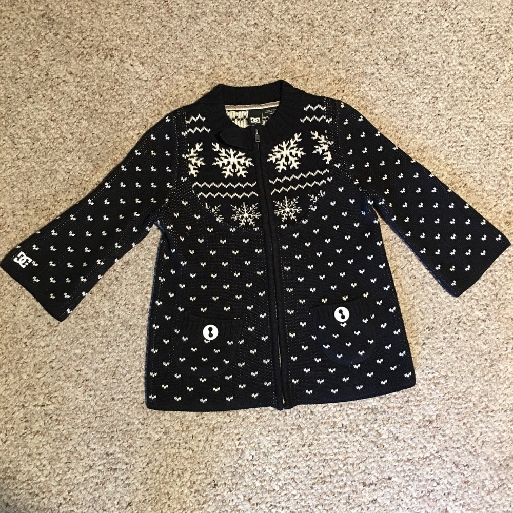 Short Sleeve Zip-up Sweater